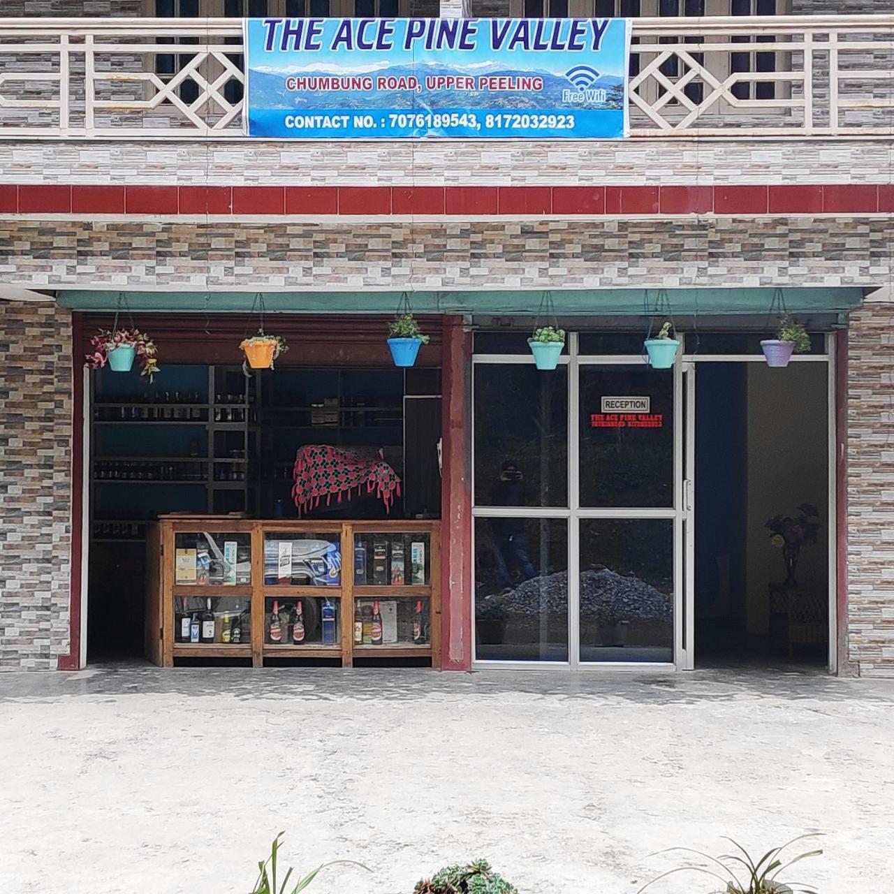 The Ace Pine Valley Hotel Pelling Ngoại thất bức ảnh